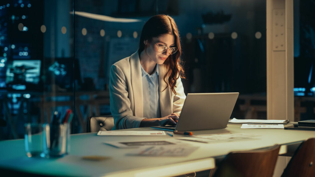 A business woman using an employee portal